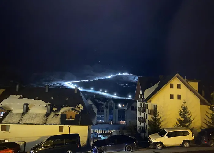 Lägenhet Apartamento Izas